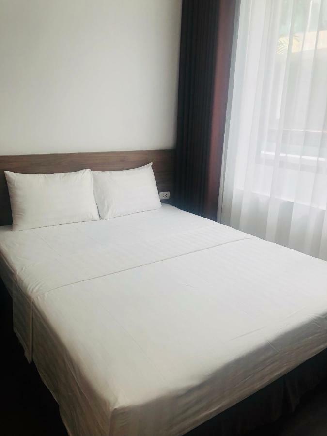 Lakeside Dailai Hotel Phuc Yen Екстер'єр фото